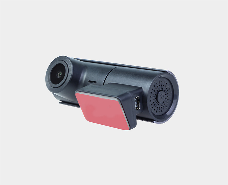 Compact dash camCompact dash cam